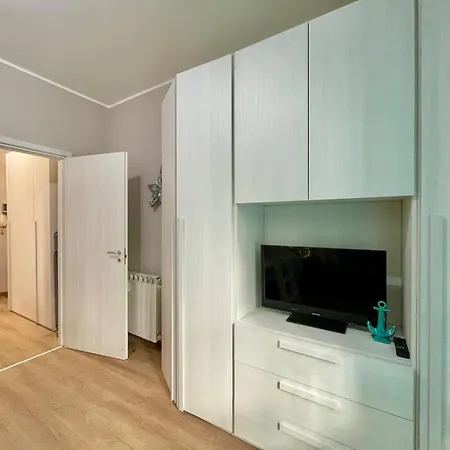 Hostdomus - House - A Due Passi Dal Mare Διαμέρισμα Borghetto Santo Spirito